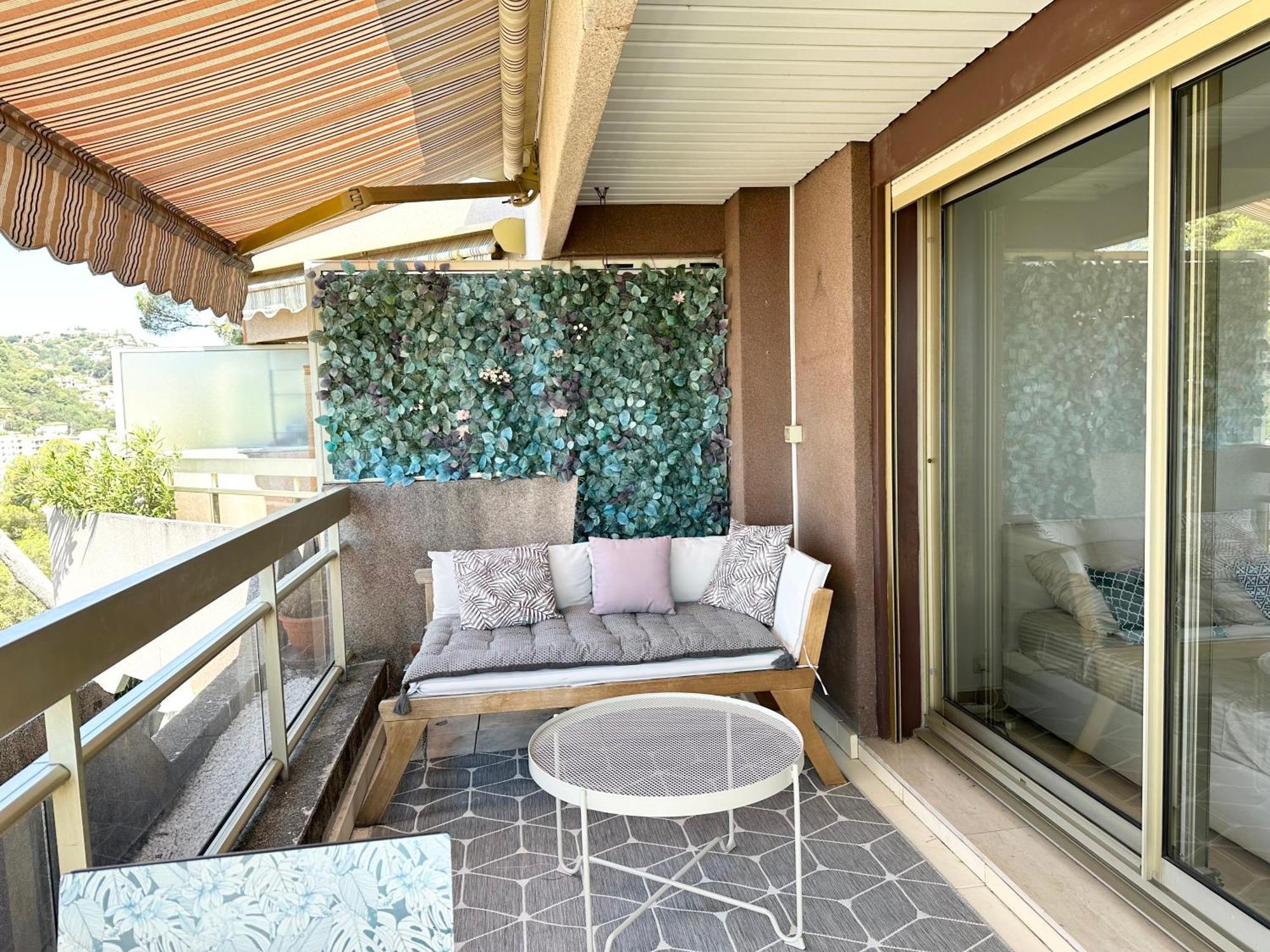 Nice, Grand Studio - Piscine - Terrasse Vue Mer Appartement Buitenkant foto